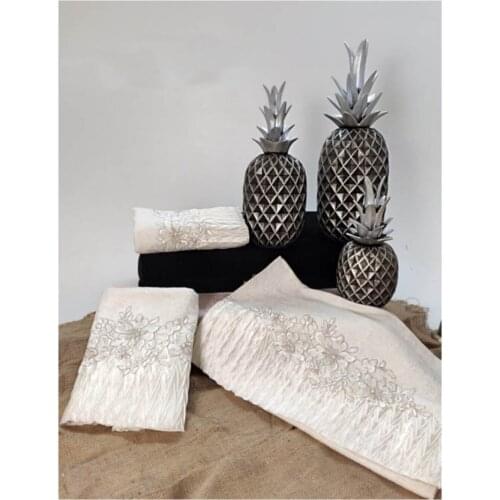 Hand Towel 100% Cotton 3 Piece Dowry Home Use Stylish And Elegant