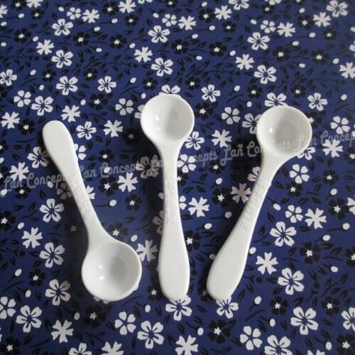 100pcs/lot 1 gram Small Plastic Scoop 1g HDPE Measuring Spoon - 8x2.1x1.1cm white Free shipping