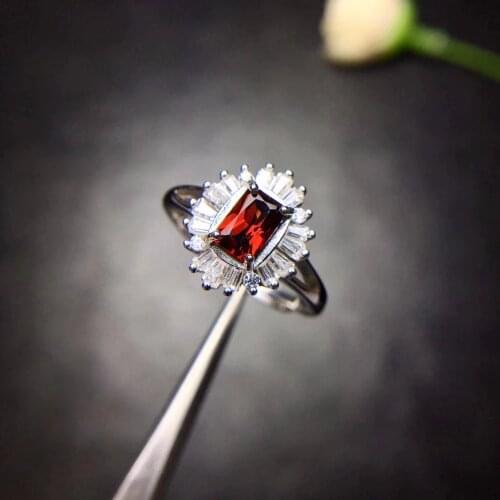 Natural garnet Ring 925 Silver Sapphire Blue Sapphire new product updated every day to focus on shopkeepers