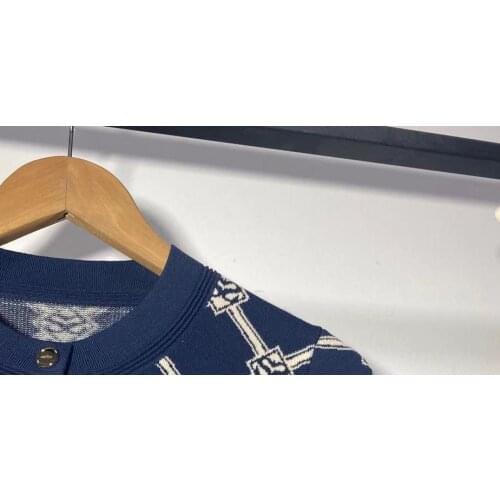 Women Knit Cardigans Letter Jacquard Printed Short Tops with Buttons 2021 Early Autumn Female Knitwear Jumpers