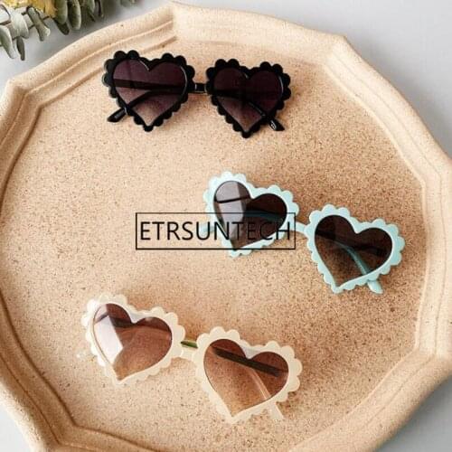 50pcs Baby Heart Kids Sunglasses Fashion Love Plastic Pink Red Sun Glasses Girls Boys Party Sunglasses