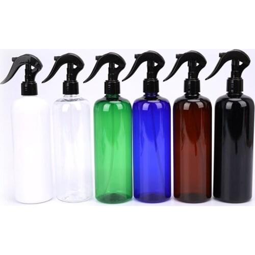 1PCS Plastic Multicolor Refillable Bottle 500ml Spray Bottles Sub-bottling Empty Container Flip-top Dispensing Makeup Tool