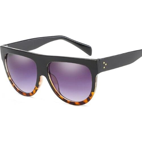 Fashion Sunglasses Women Popular Brand Designer Luxury Sunglasses Lady Summer Style Sun Glasses Female Rivet Shades UV400