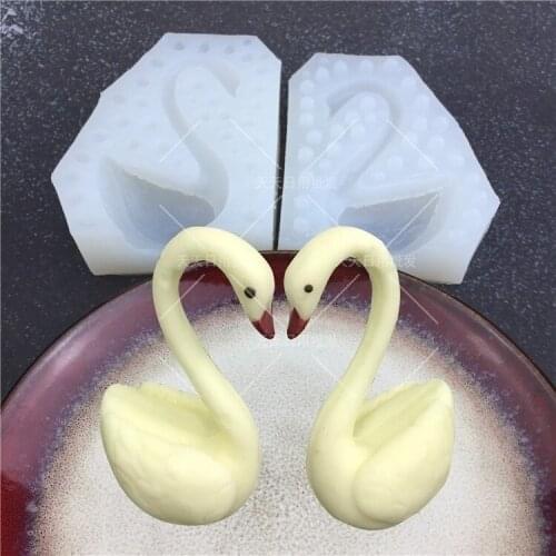 1Pcs 3D Swan Shape Silicone Mold,Sugarcraft Chocolate cake Mould Candy Jelly Mousse Mold DIY Baking Decorating Tools