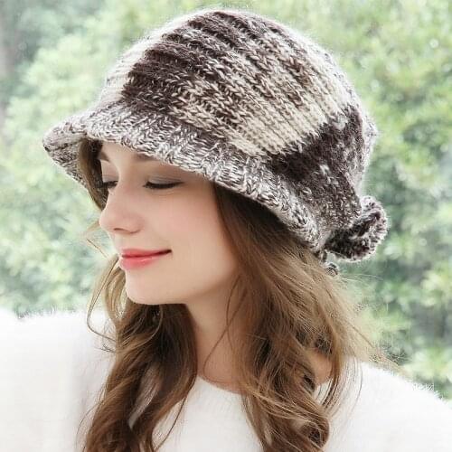 Girls Thicken Ski Snow Cap New Fashion Fur PomPoms Winter Women Beanie Hats Female Skullies Warm Cap Knit Hat