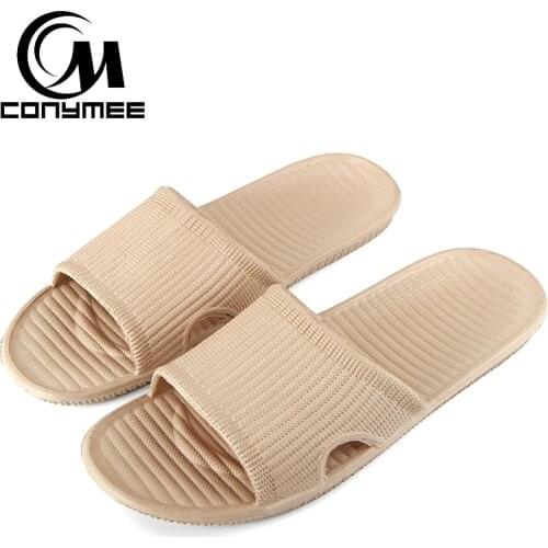 Summer Outdoor Beach Sandals Flip Flops 2019 Men Casual House Shoes Home Indoor Slippers Anti Skid Male Bath Slippers Slides EVA