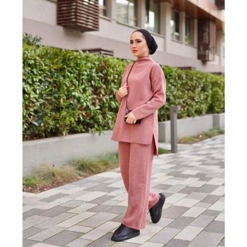 ‎Tight Leg Knitwear Team‎ Sports set outfit for Muslim women Hijab İslamic Clothing young Muslim womens style Dubai Turkey 2021