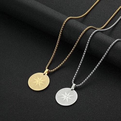 Cxwind Fashion Solaire of Astora Sun Pendants Necklaces Stainless Steel Warrior of Sunlight Necklace Jewelry For Men/Women Gift