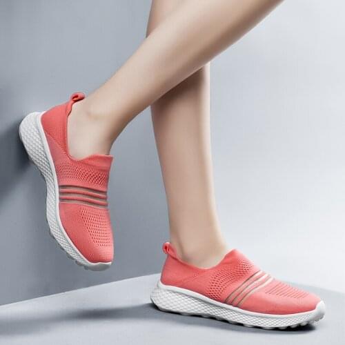 Sock Shoes Woman Knitting Sneakers Lightweight Womens Flats Casual Shoes Slip on Comfortable Walking Big Plus Size 35-42 Female