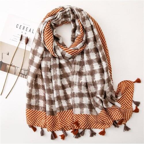 2021 Autumn Fashion Crossed Plaid Zebra Tassel Viscose Scarf Lady Blanket Shawls and Wraps Pashmina Stole Bufandas Muslim Hijab