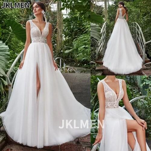 2021 Summer Boho Tulle Wedding Dress Elegant V-Neck Sleeveless Lace Sweep Train A Line Bridal Gowns with Slit