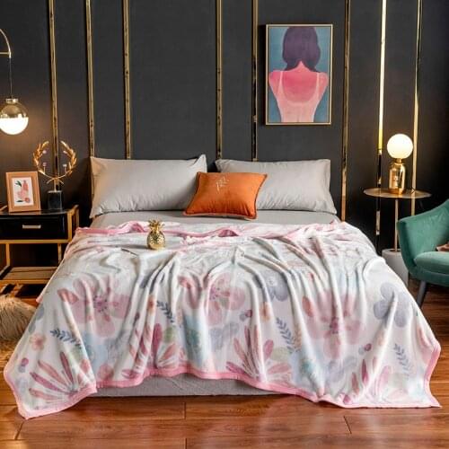 Spring High quality Thicken plush bedspread blanket 200x230cm High Density Super Soft Flannel Blanket for the sofa/Bed/Car