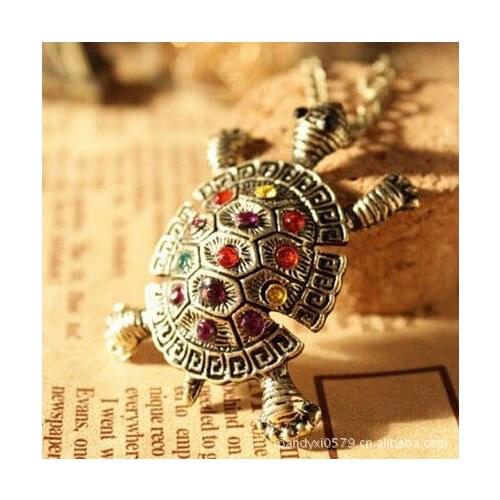 Retro Cute Little Turtle Gem Sweater Chain Necklace All-match Korean Female Personality Sweater Chains Necklaces Pendants