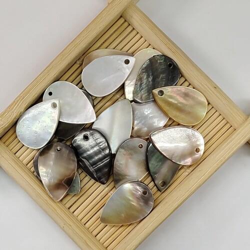 Natural Charm Fresh Water Drop Shaped Shell Bead Small Pendant Bracelet Necklace Handmade Accessories Jewelry Wholesale 14x19mm