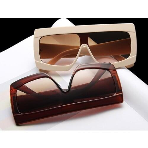 Oversize One Piece Shield Sunglasses for Women Luxury Brand Sun Glasses Men Vintage Balck Gradient Square Shades for Driver