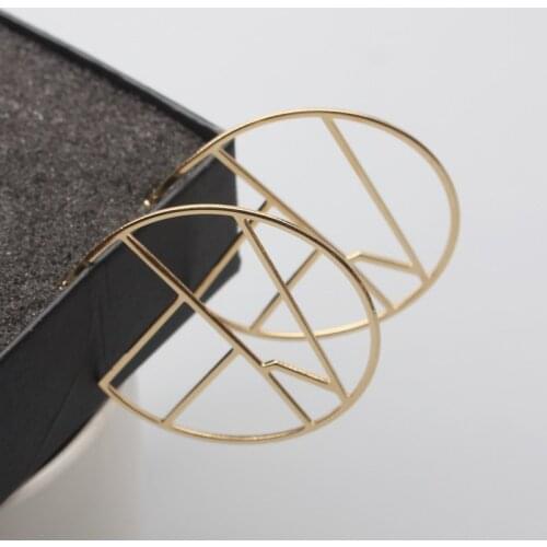 Temperament Big Circle Hoop Earrings Female Simple Party Geometry Irregular Round Earrings for Women Jewelry Gift