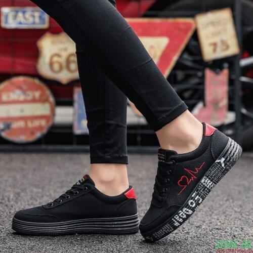 Women Vulcanized Shoes Spring Summer Casual Shoes Ladies Breathable Canvas Sneakers Female Graffiti Printed Flat Shoes Plus Size