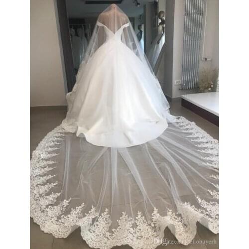 2018 Real Photo Bridal Veils One Layer White 3m Wedding Veils Lace Trim Cathedral ivory Long Bridal Veil For Ball Gown