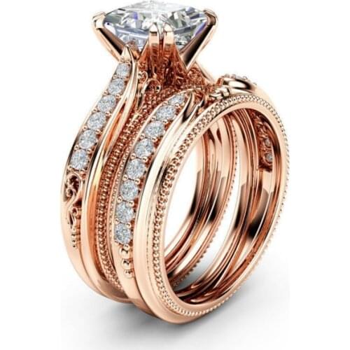 Chran Hollow Design Cubic Zirconia Wedding Couple Rings Classic 2 Paves Gold Color Engagement Ring Set for Women Party Jewelry