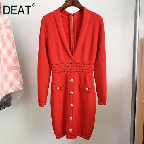DEAT New Autumn And Winter Fashion Casual Long Sleeve Sexy V Neck Temperament Lion Buckle Suit Lapel Knitted Hip Dress SF671