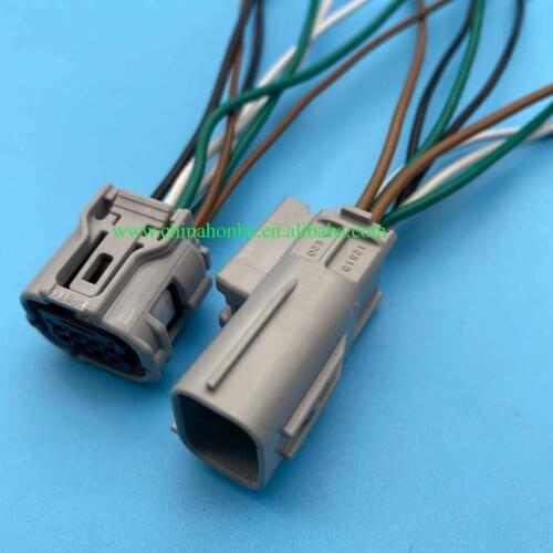 8 Pin 12520 12519 6189-1240 6188-0779 Auto Reversing Radar Plug Fuel Injector Socket Automotive Connector
