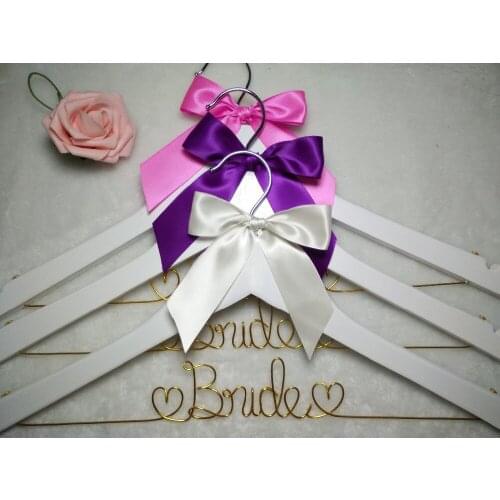 Free shipping 3 Personalized Wedding Hanger, bridesmaid gifts, name hanger, brides hanger bride gift Wire name hanger