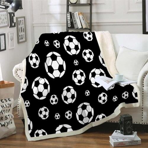 Football Throw Blanket Soccer Balls Sherpa Fleece Blanket Sports Throw Blanket for Kids Fluffy Blanket Soft Bedspreads on bed