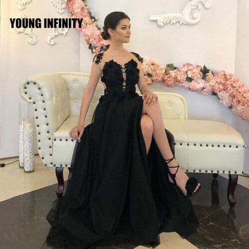 In Fashion Black Prom Dress Chitton Skirt Cap Sleeves Lace Applique Sexy Side Slit Long Evening Party Gown Custom Saudi Arabia