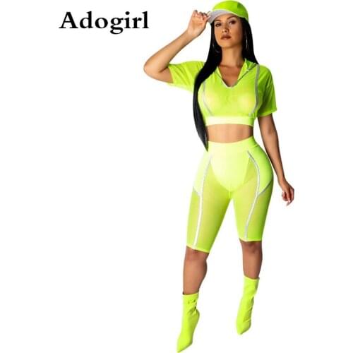 Fluorescence Stripe Yellow Womens Sports Two Piece Set Short Sleeve Hooded V-neck Crop Top +Knee Length Pants Casual Tracksuit
