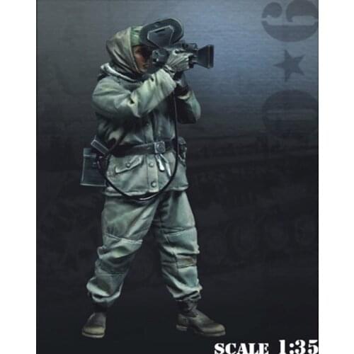 1/35 Resin Model Figure GK , Unassembled and unpainted kit