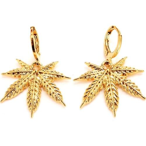 Africa Women Party Gift Cannabiss Weed Marijuan Leaf charms women Vintage Accessory for Women / Girls kids party jewelry gift
