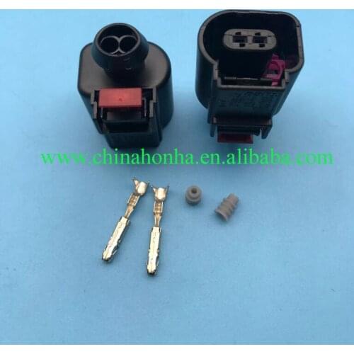 2/5/10/20pcs 2 pin 8K0973702 automotive electrical connector seat adjustment plug for A3 A6 A8 with wire or without