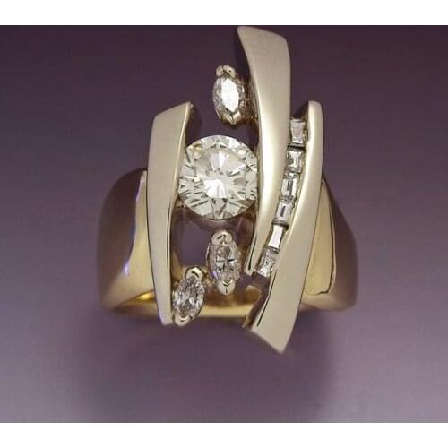 2019 New Gold Irregular Ring with white Zircon Stone Rings for Women Wedding Engagement Fashion Jewelry India Jewelry