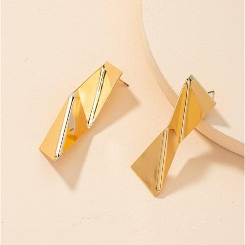 Fashion Stud Earrings Irregular Gothic Punk Metal Earring for Women Feminina Gold Brinco Ear Jewelry Party Wedding Gifts