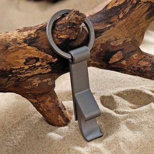 Titanium Bottle Opener Men Women Keychain Ultra Light EDC Tool Luxury for Key Ring for Male Jewelry Creativity Gift Wholesale