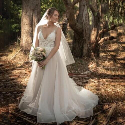 See Through V-neck Destination Backless Wedding Dress Champagne Tulle vestido de novia corto Bridal Dresses