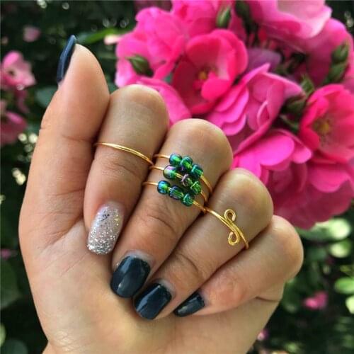 Stress Relief Fidget Ring Spinner Single Coil Spiral Fidget Ring Beads Rotate Freely Anti Stress Anxiety Ring Toy For Girl Women