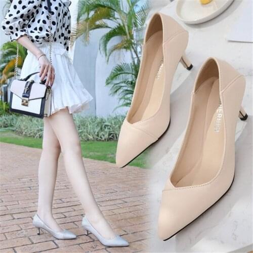 2020 fashion trend casual womens shoes comfortable and sexy fine pointed mid-heel womens shoes light mature small fragrance