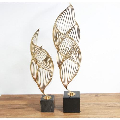 Home Decoration sculpture For Living Room Metal European Abstract Handicraft Statues Office Desk Decoration Art Fgurines
