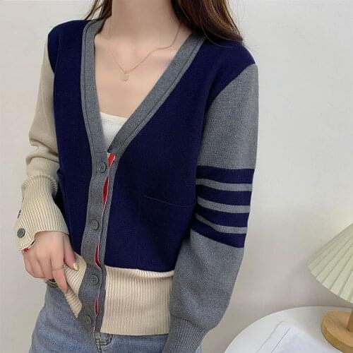 2021 New Women Elegant V Neck Embroidery Knitting Sweater Femme Chic Basic Long Sleeve Breasted Casual Cardigans Tops tee