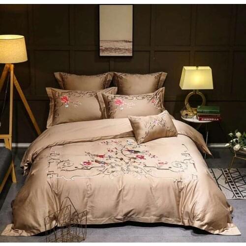 New 100S Egyptian Cotton Luxury Royal Embroidery Bedding Set 4/6pc King Queen Wedding Bed Sheet Cover set Duvet Cover pillowcase