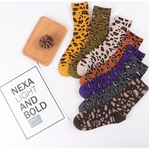 Autumn and winter new fashion leopard print socks Trendy ladies medium tube High quality combed cotton sock Womans pile of sock