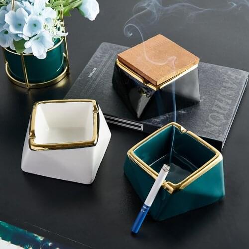 Ashtrays gift for boyfriend Creative Ashtray Desk Home accessories Ash Tray Ashtray With Lid Ceramic Ashtray Ashtray for Home