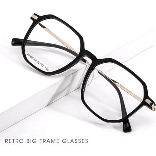 YIMARUILI Mens And Womens Retro Sheet Metal Ultra-light Pure Titanium Eyeglasses Frame Myopia Optical Spectacle Frame HTB6022
