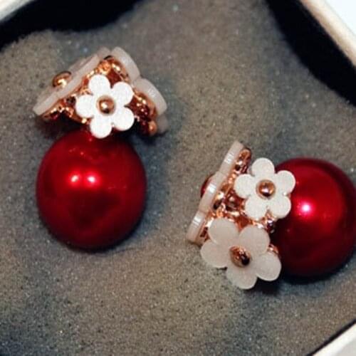 Charmwin Double Sided Wear Earrings Fashion Popular Flower Simulated Pearl Dual Stud Earrings For Women PE1044
