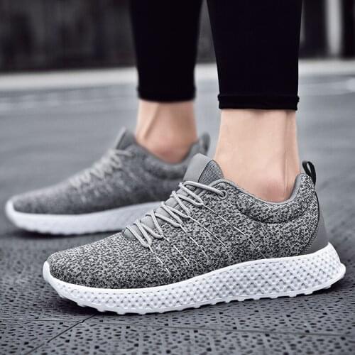 Male mens causal hot breathable 2020 Men de Fashion shoe para slip hombre black Mens Light fashion for sport on sapato Shoes 39