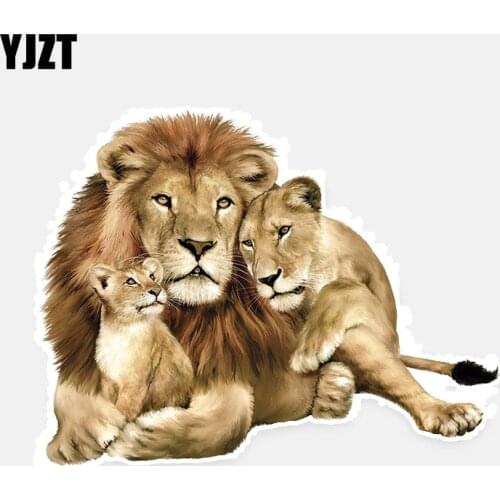 YJZT 13.7CM*10.5CM Lion Family Interesting Personality PVC Car Sticker Decal Graphical 5-0582