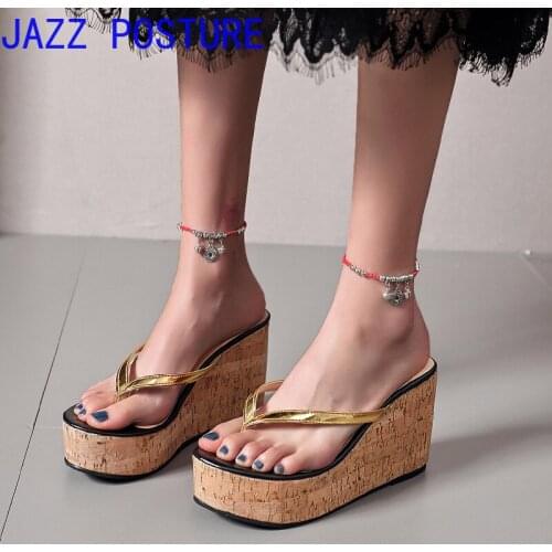 Ladies Chunky Platform Flip Flops Large Size Slippers Open Toe Wedge Sandals High Heels Shoes Summer 2021 w026