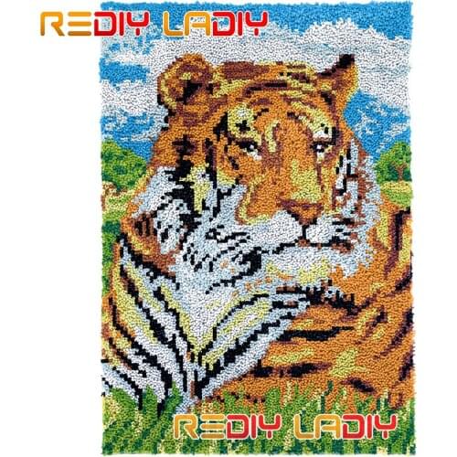 Latch Hook Rug King of Tiger Plush Wall Tapestry DIY Carpet Rug Kits Thick Yarn Arts Cushion Crochet Floor Mat Home Decor Gifts
