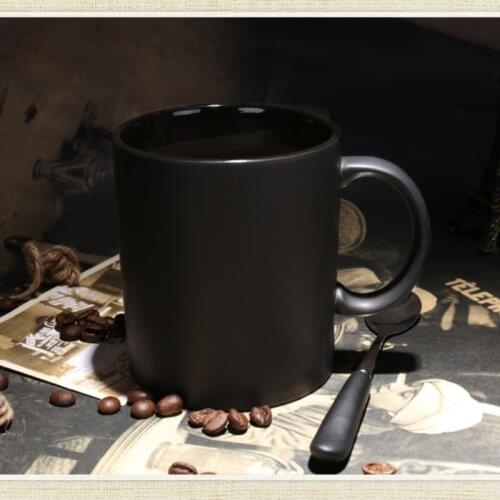 European Style Creative Black Matte Full Capacity Mark Cup with Simple Frosted Coffee Cup with Spoon and Ceramic Cup with Lid